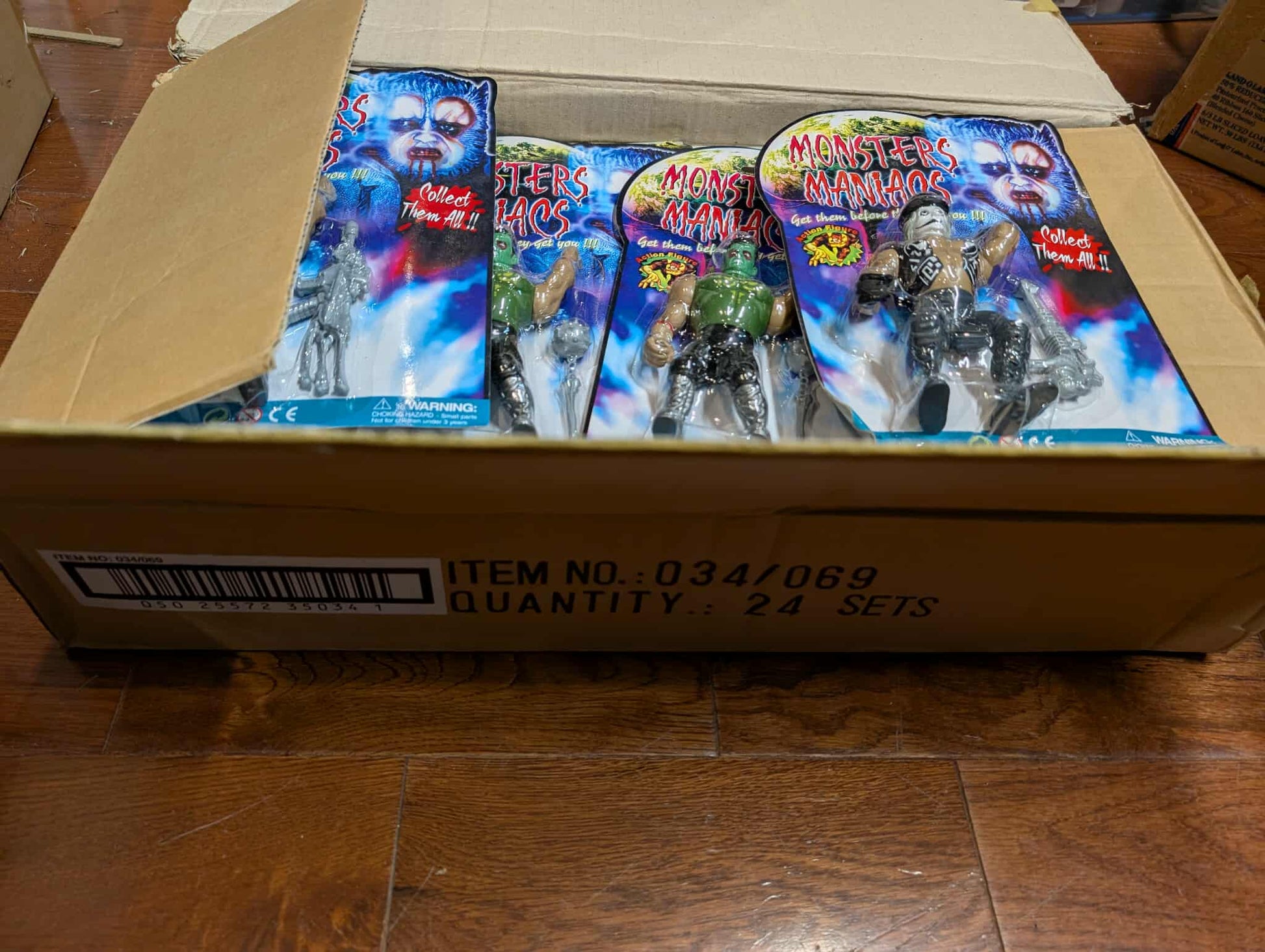 MANNIX Monsters Maniacs Chainsaw Tex ULTRA RARE KO MOC U.K. (Europe) VINTAGE 90s