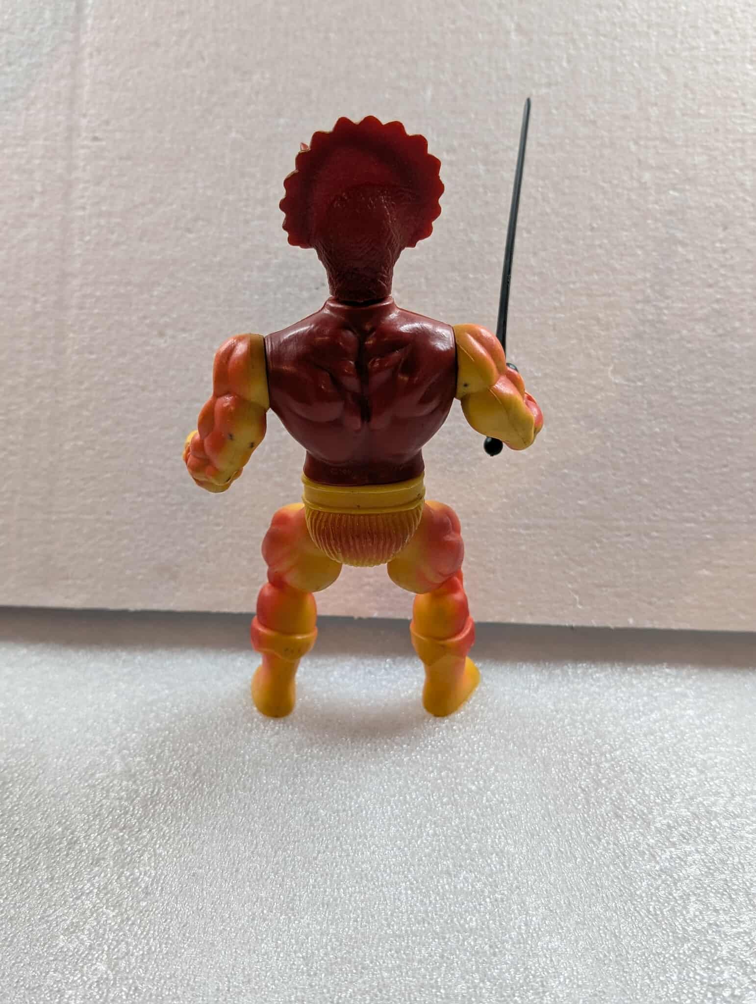 REMCO WARRIOR BEASTS 1983 V1 Guana loose complete with backer card KO Knock Off figure