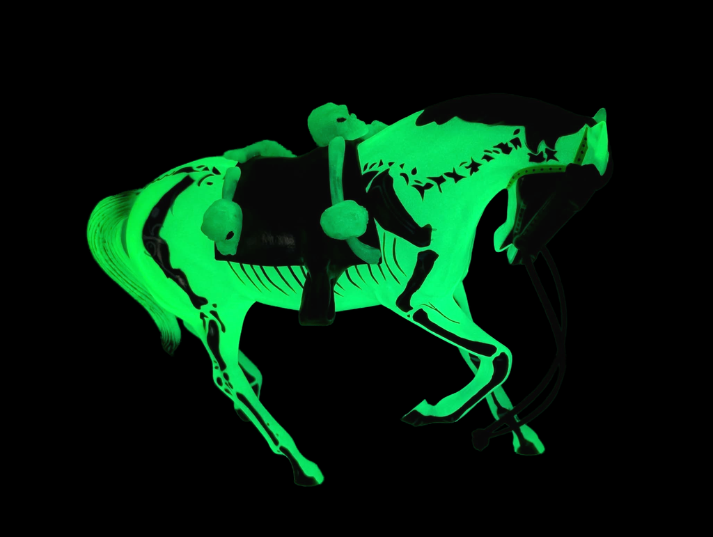 ZOLOWORLD Silver Series HARTLAND GRAVERUNNER Model Horse MIB