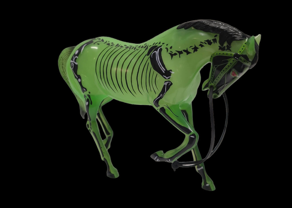 ZOLOWORLD Silver Series HARTLAND GRAVERUNNER Model Horse MIB