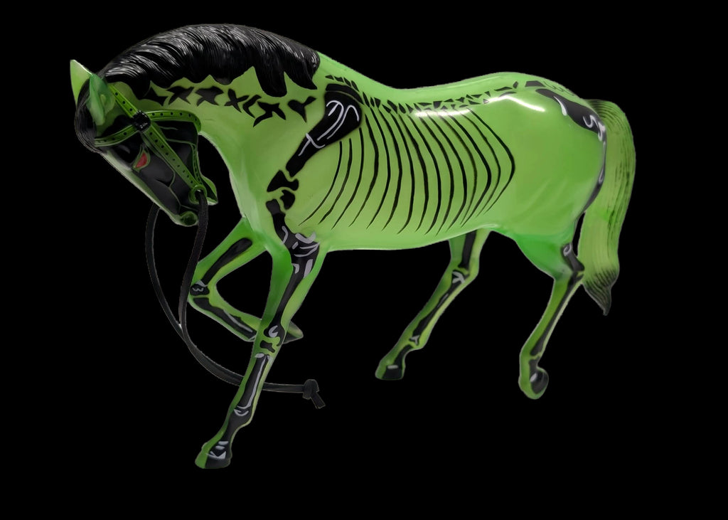 ZOLOWORLD Silver Series HARTLAND GRAVERUNNER Model Horse MIB