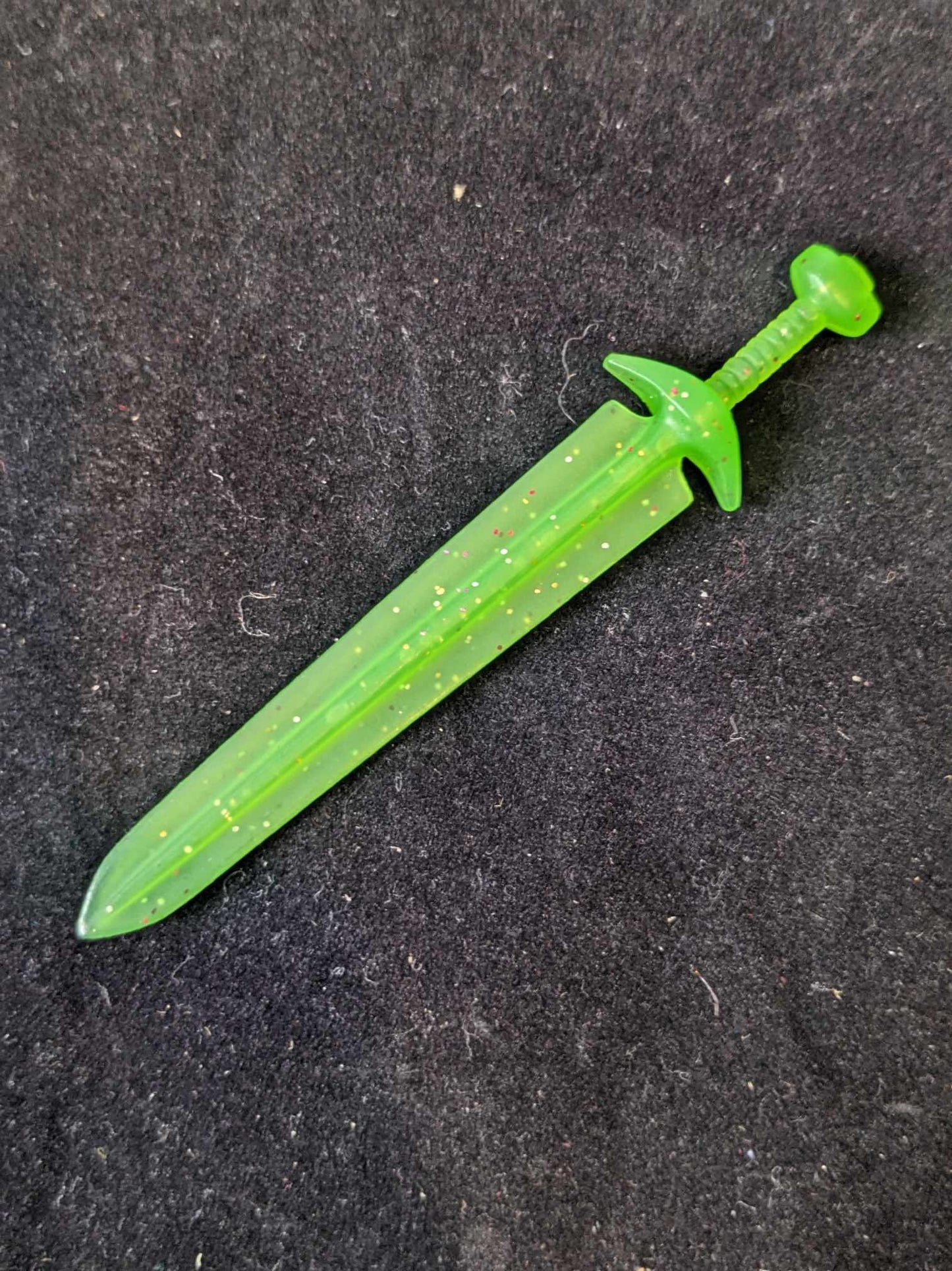 Zoloworld REALM OF THE UNDERWORLD Translucent Long Sword Green